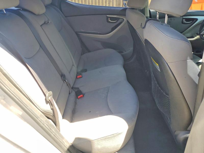 60079146 :رقم المزاد ، KMHDH4AE6CU322579 vin ، 2012 Hyundai Elantra مزاد بيع