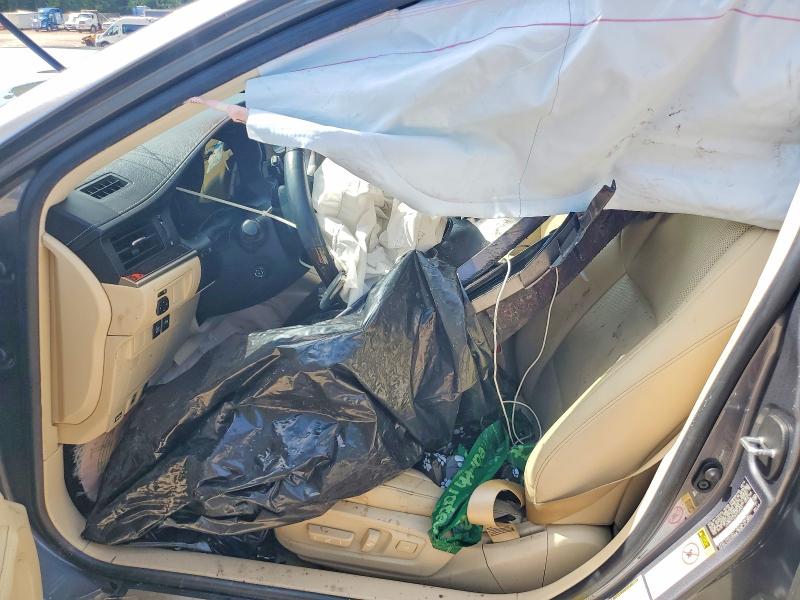 60219766 :رقم المزاد ، JTHBK1GGXE2123665 vin ، 2014 Lexus Es مزاد بيع