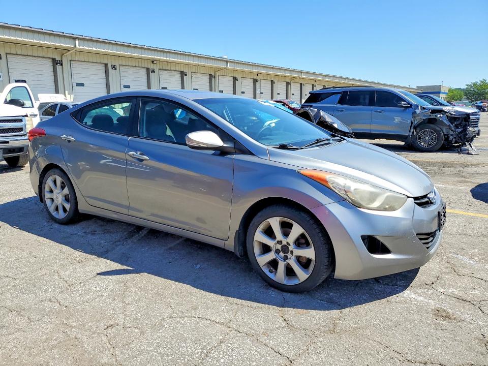 2013 Hyundai Elantra მანქანა იყიდება აუქციონზე, vin: KMHDH4AE9DU564624, აუქციონის ნომერი: 60913746