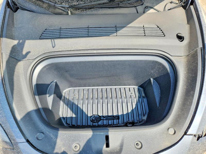61368496 :رقم المزاد ، 7SAYGDEE1PA197492 vin ، 2023 Tesla Model Y مزاد بيع