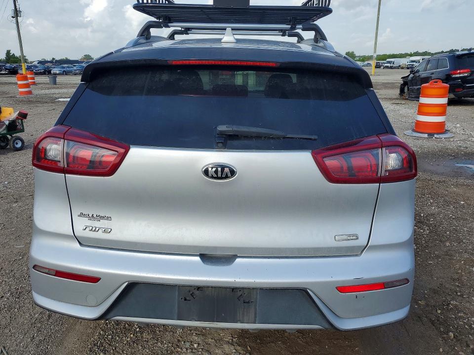 60810466 :رقم المزاد ، KNDCB3LC1K5218114 vin ، 2019 Kia Niro مزاد بيع