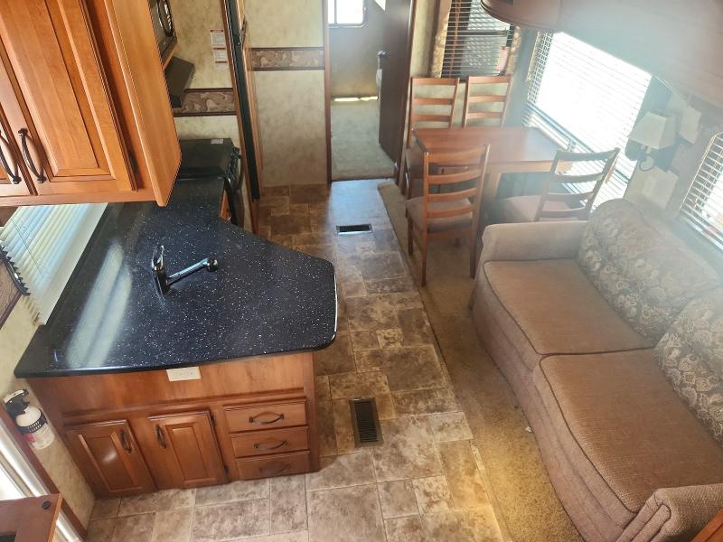 Продаж на аукціоні авто 2013 Keystone Rv Montana Fifth Wheel, vin: 4YDF33822DA740185, номер лоту: 59701076