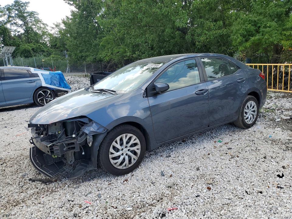 2018 Toyota Corolla მანქანა იყიდება აუქციონზე, vin: 5YFBURHE4JP829789, აუქციონის ნომერი: 57887696