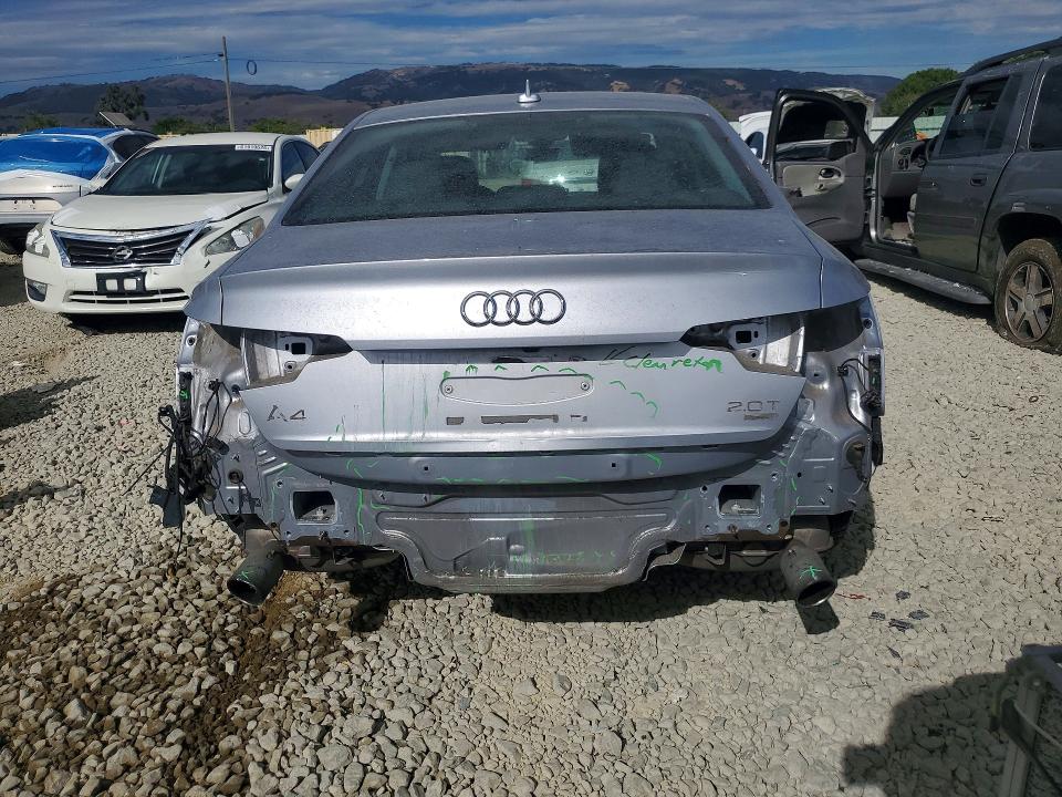 61413796 :رقم المزاد ، WAUKMAF42JA224425 vin ، 2018 Audi A4 مزاد بيع
