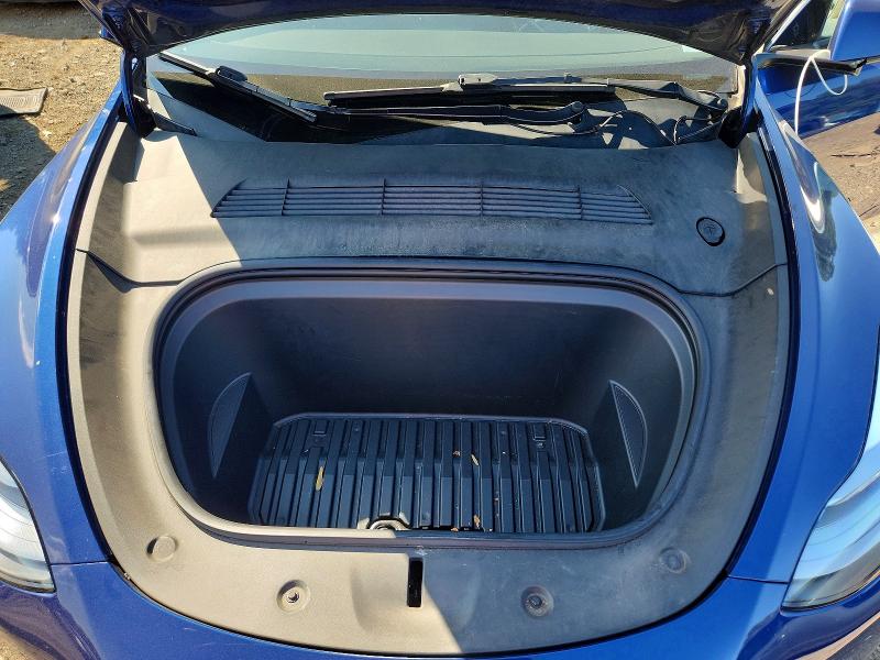 62414726 :رقم المزاد ، 7SAYGDEF3NF307550 vin ، 2022 Tesla Model Y مزاد بيع