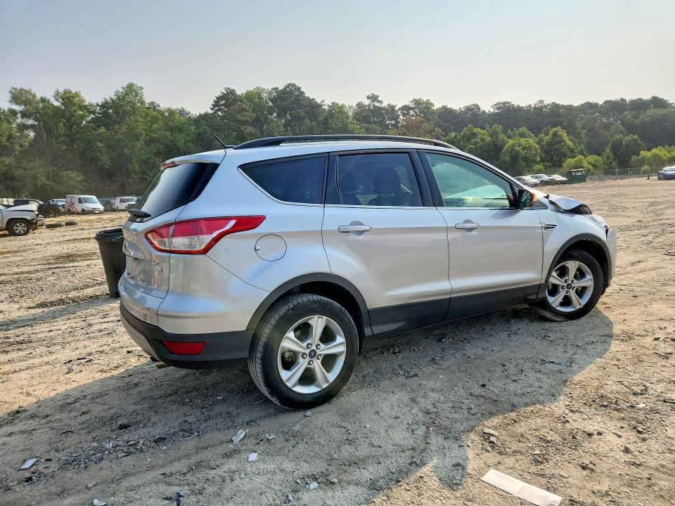 Продаж на аукціоні авто 2015 Ford Escape, vin: 1FMCU0GX5FUA37661, номер лоту: 63073816