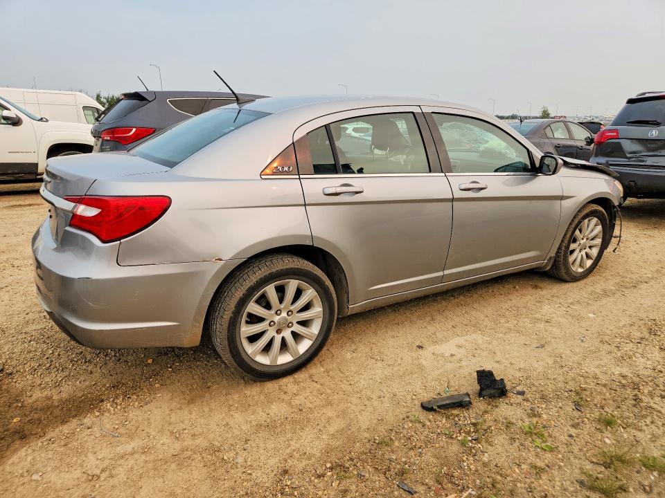 Продажа на аукционе авто 2013 Chrysler 200, vin: 1C3CCBBB2DN509566, номер лота: 61790526