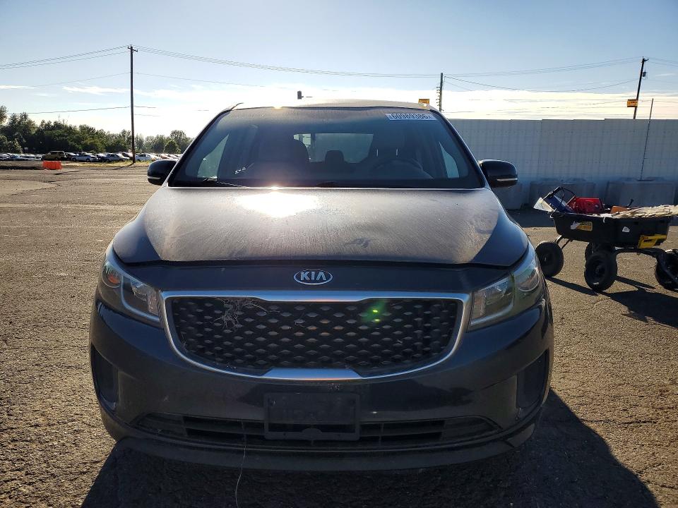 2015 Kia Sedona მანქანა იყიდება აუქციონზე, vin: KNDMB5C17F6050400, აუქციონის ნომერი: 60989386