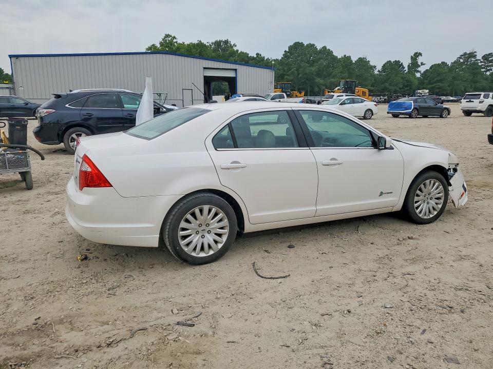 63017786 :رقم المزاد ، 3FADP0L36CR228341 vin ، 2012 Ford Fusion مزاد بيع