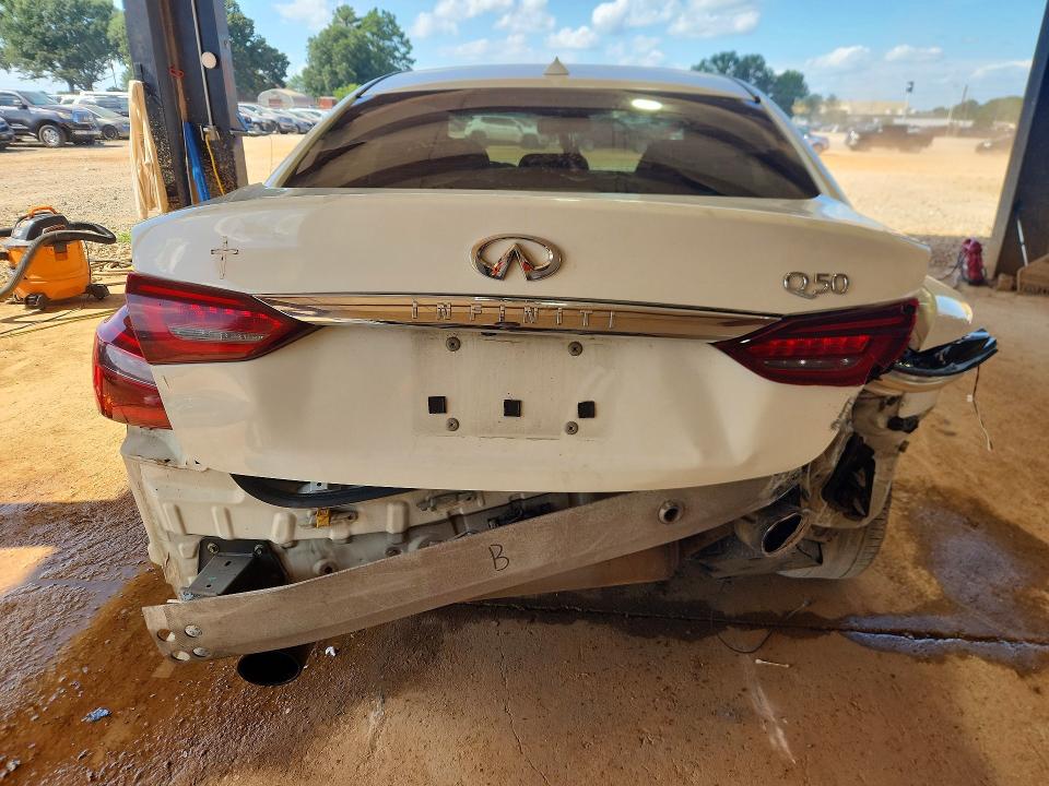 2018 Infiniti Q50 მანქანა იყიდება აუქციონზე, vin: JN1EV7AP6JM359443, აუქციონის ნომერი: 61819286