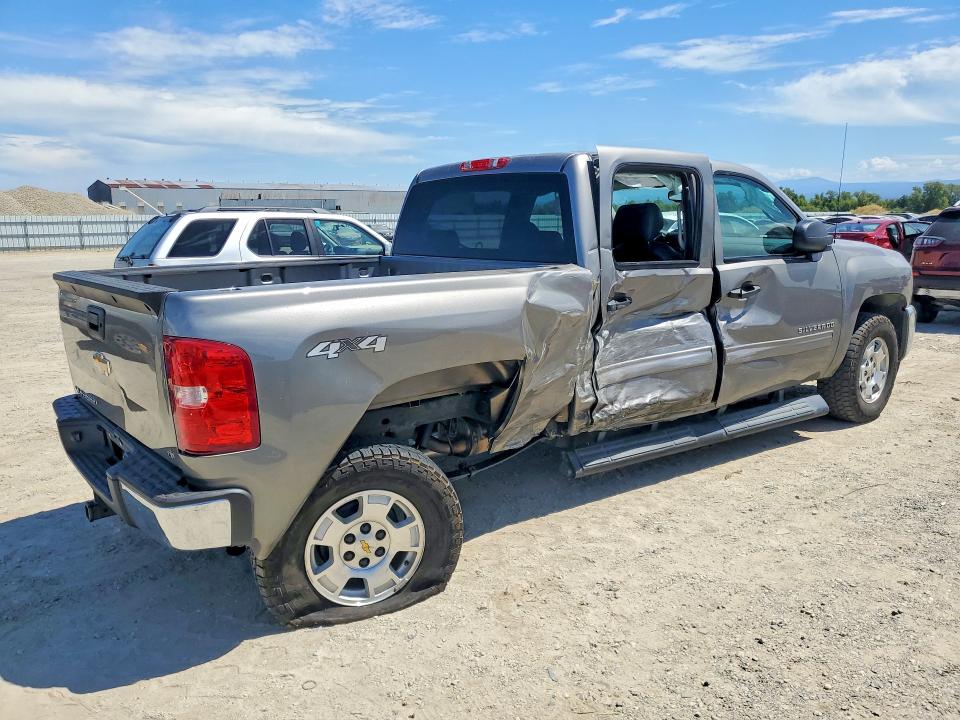 60699006 :رقم المزاد ، 3GCPKSE73DG243717 vin ، 2013 Chevrolet Silverado مزاد بيع
