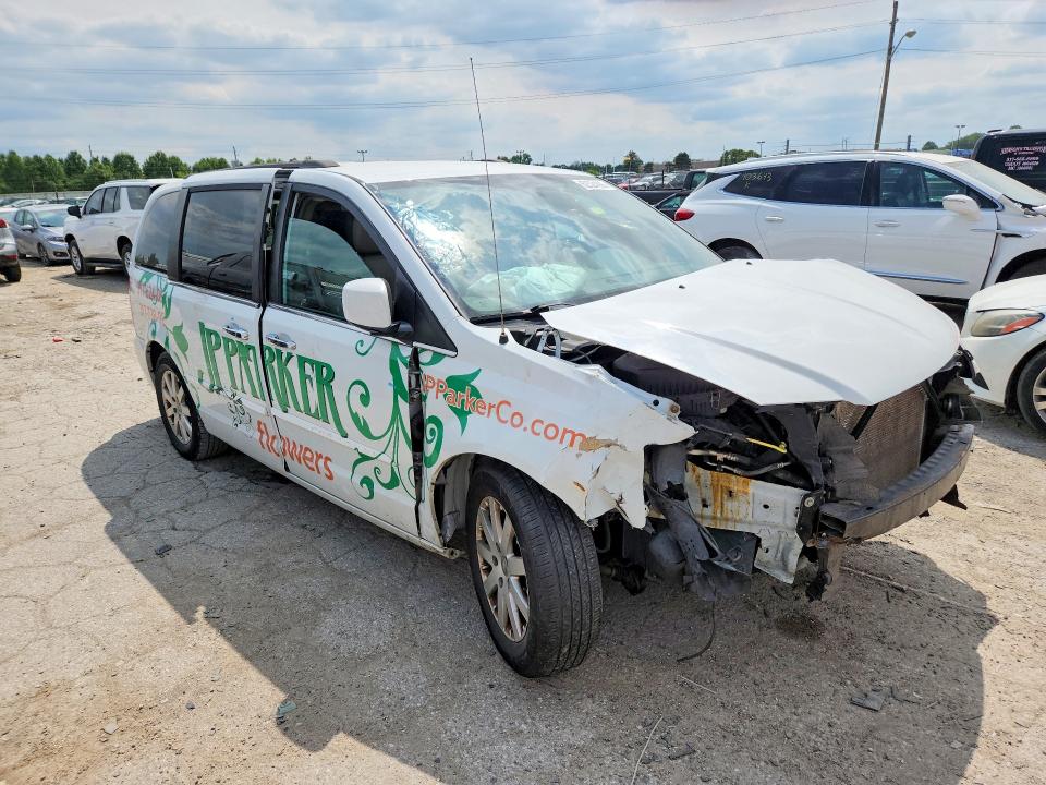 2015 Chrysler Town & Country მანქანა იყიდება აუქციონზე, vin: 2C4RC1BG2FR619163, აუქციონის ნომერი: 62324086