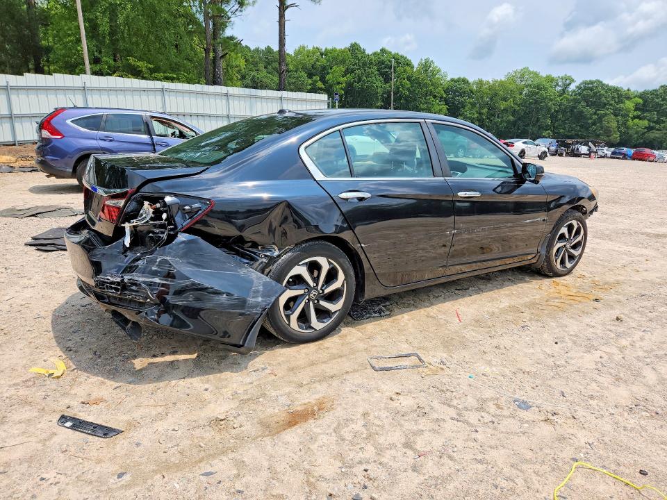 Aukcja sprzedaży 2017 Honda Accord, vin: 1HGCR2F88HA054584, numer aukcji: 62607096