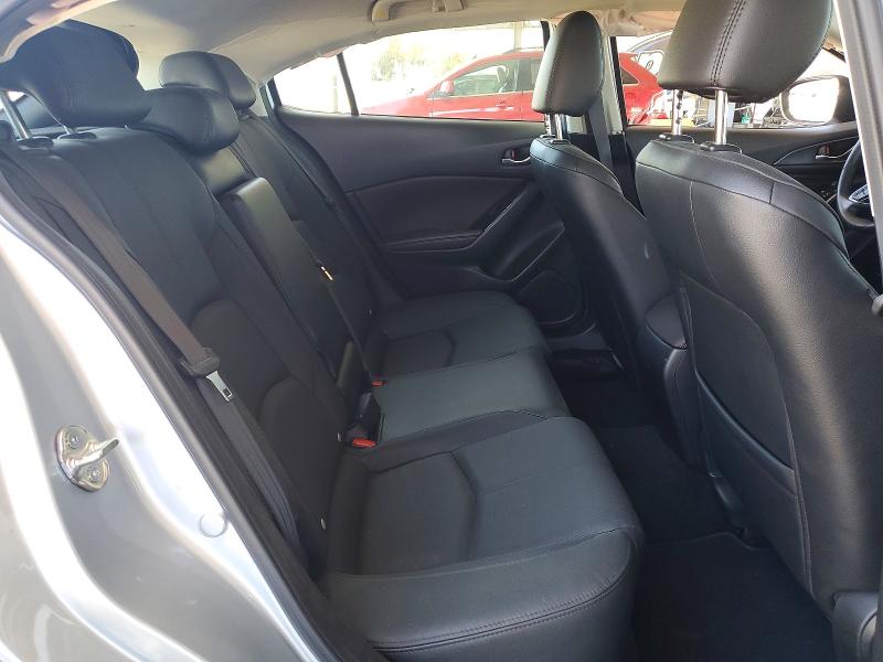 62869886 :رقم المزاد ، 3MZBN1M30JM166535 vin ، 2018 Mazda 3 مزاد بيع