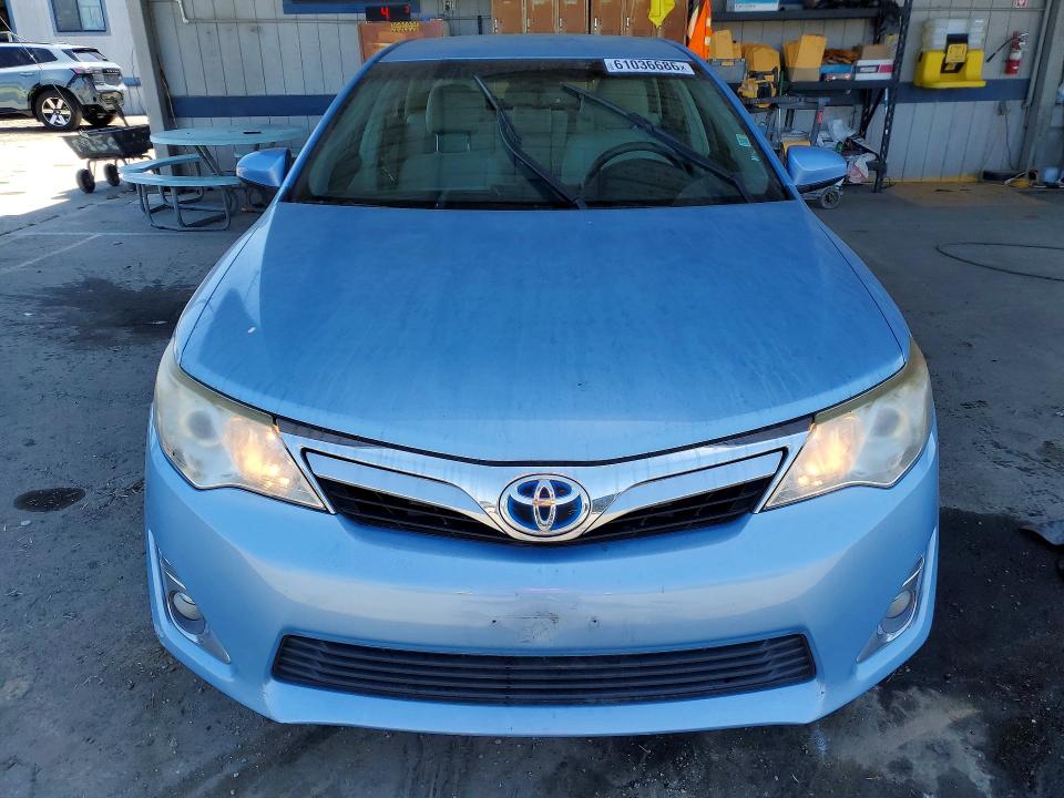 Продаж на аукціоні авто 2013 Toyota Camry Hybrid, vin: 4T1BD1FK4DU064399, номер лоту: 61036686