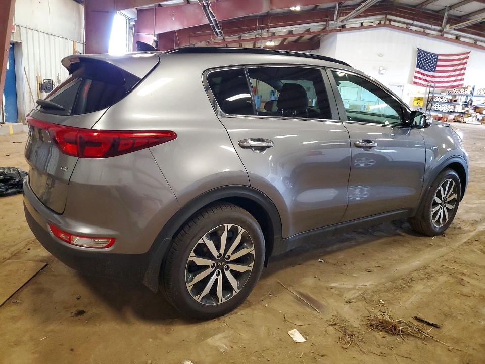 Продаж на аукціоні авто 2018 Kia Sportage, vin: KNDPNCAC5J7393478, номер лоту: 62826676