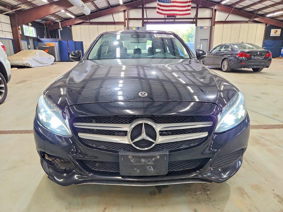 Продажа на аукционе авто 2018 Mercedes-benz C, vin: WDDWF4KB5JR315569, номер лота: 61551386