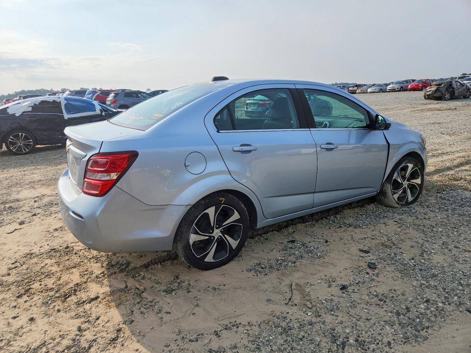62571016 :رقم المزاد ، 1G1JF5SB3J4106766 vin ، 2018 Chevrolet Sonic مزاد بيع