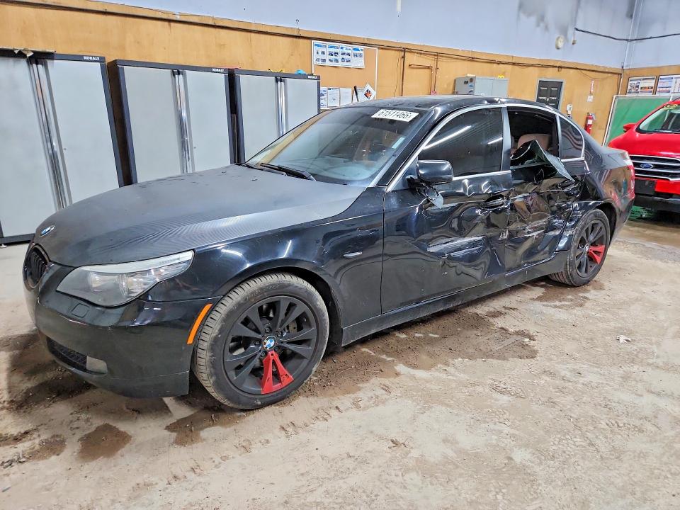 61511466 :رقم المزاد ، WBANV9C55AC137029 vin ، 2010 Bmw 535 مزاد بيع