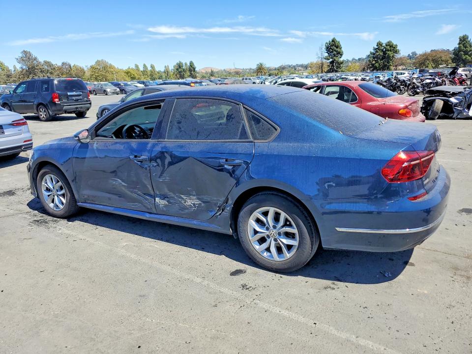 Aukcja sprzedaży 2018 Volkswagen Passat, vin: 1VWAA7A33JC008836, numer aukcji: 62617806