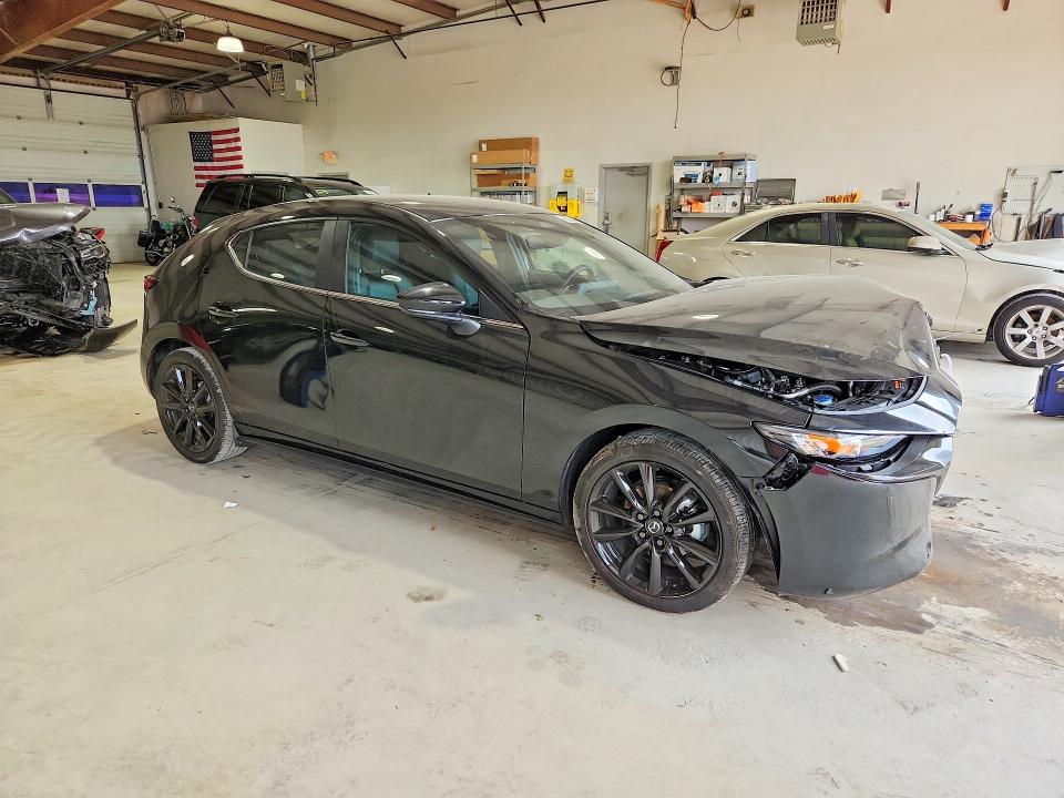 Продажа на аукционе авто 2026 Mazda 3, vin: JM1BPAKL1T1863342, номер лота: 62566666