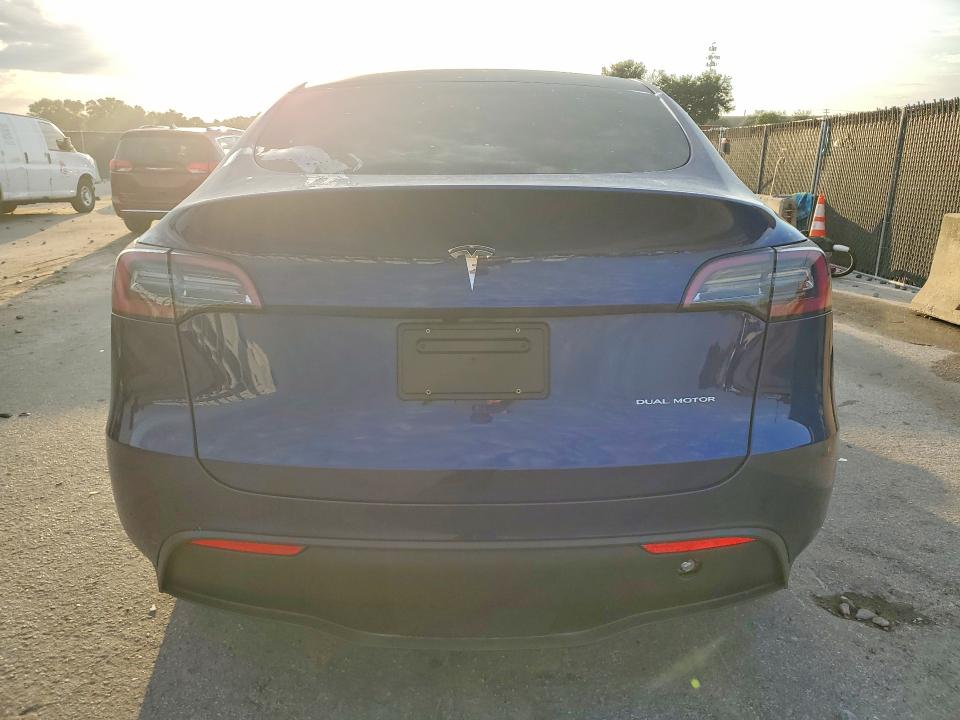 Aukcja sprzedaży 2024 Tesla Model Y, vin: 7SAYGDEE9RA235733, numer aukcji: 63054566