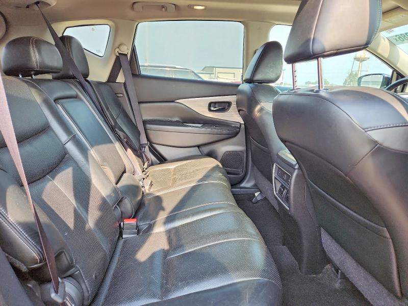 61507986 :رقم المزاد ، 5N1AZ2MH8FN242743 vin ، 2015 Nissan Murano مزاد بيع