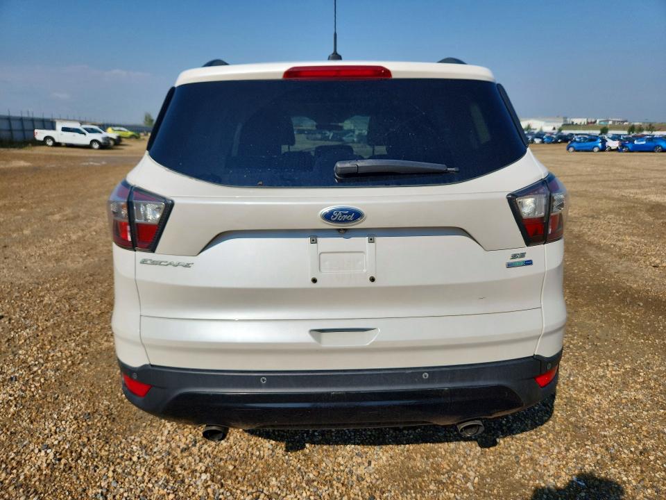 Продажа на аукционе авто 2017 Ford Escape, vin: 1FMCU9GD4HUA43433, номер лота: 62821366