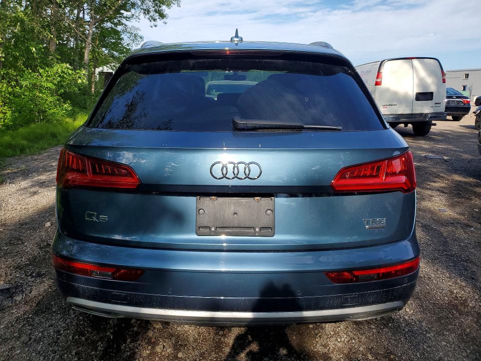 59320516 :رقم المزاد ، WA1CNAFY3J2016680 vin ، 2018 Audi Q5 مزاد بيع