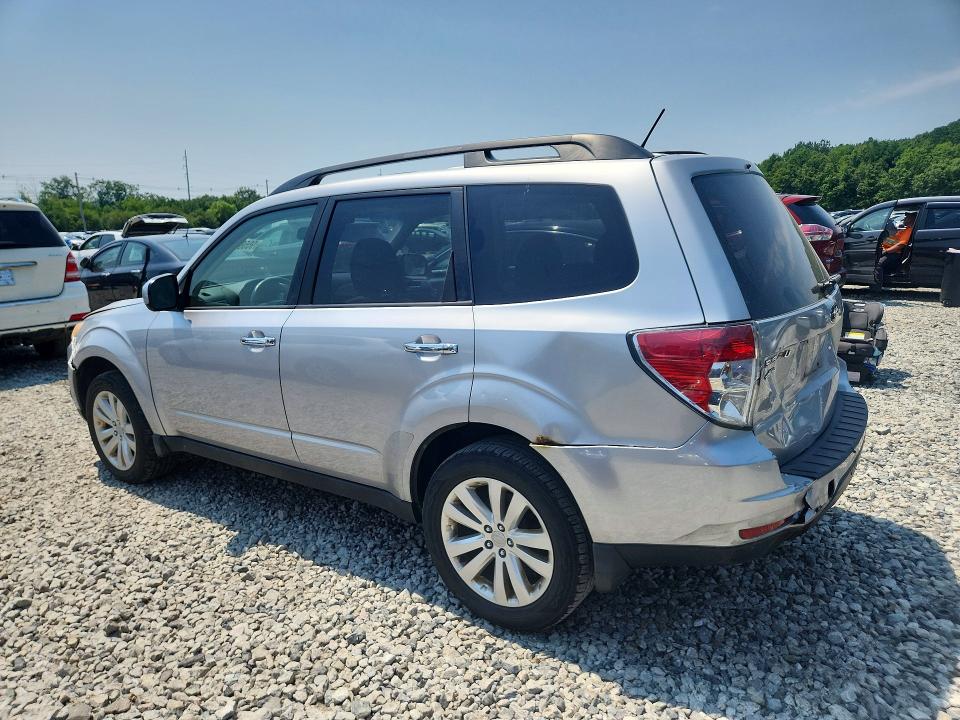 95586235 :رقم المزاد ، JF2SHAEC5DH419576 vin ، 2013 Subaru Forester مزاد بيع