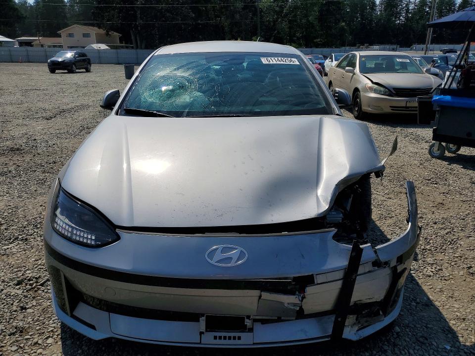 Продажа на аукционе авто 2023 Hyundai Ioniq 6, vin: KMHM34AC3PA028867, номер лота: 61144256