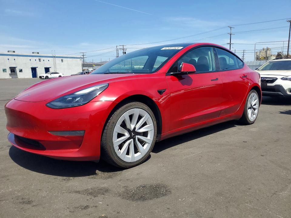 62491926 :رقم المزاد ، 5YJ3E1EB5MF089859 vin ، 2021 Tesla Model 3 مزاد بيع