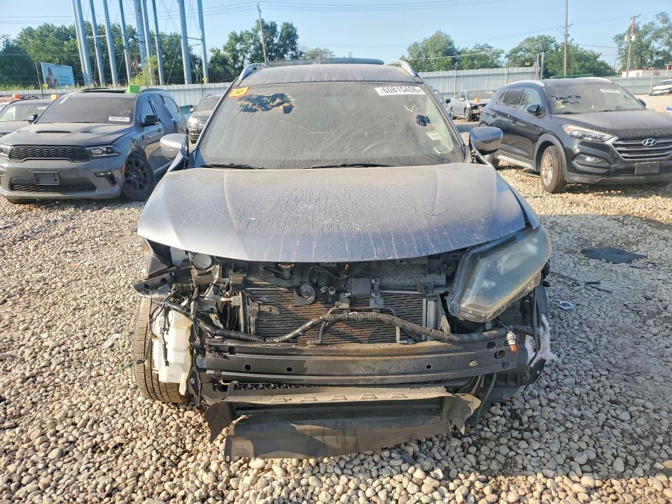 60815406 :رقم المزاد ، KNMAT2MV4JP608299 vin ، 2018 Nissan Rogue مزاد بيع