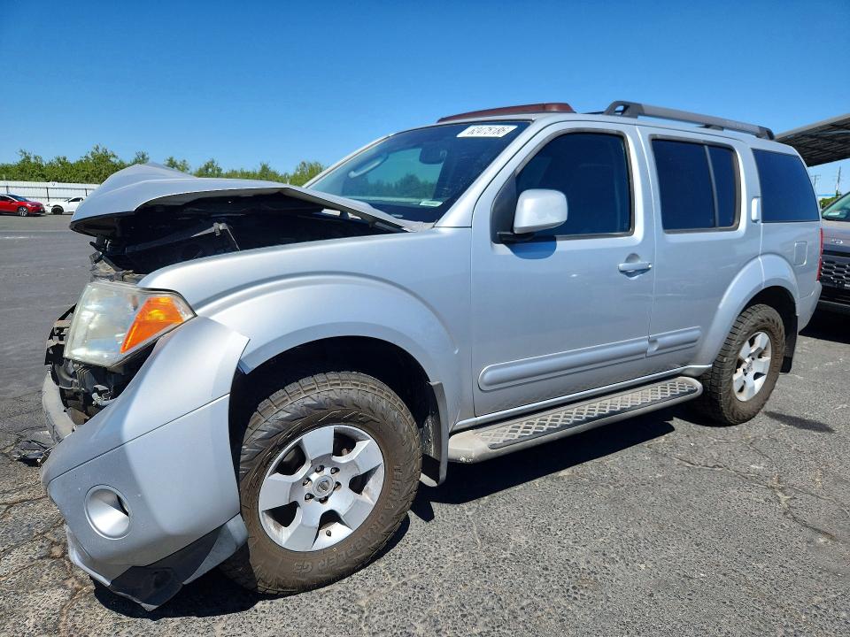 62475186 :رقم المزاد ، 5N1AR18U56C684800 vin ، 2006 Nissan Pathfinder مزاد بيع