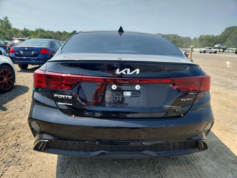 60418806 :رقم المزاد ، 3KPF54ADXPE557553 vin ، 2023 Kia Forte مزاد بيع