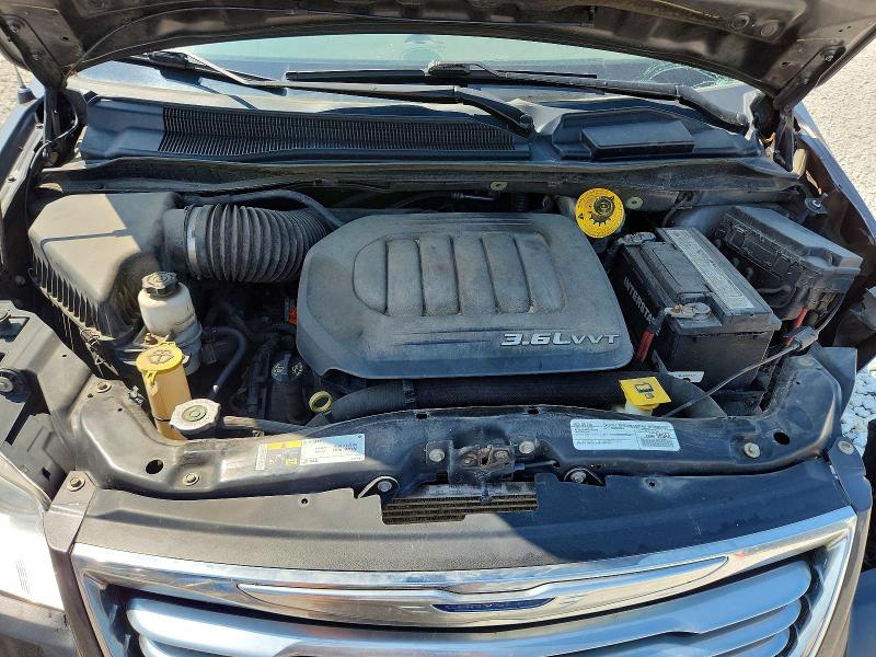 59901086 :رقم المزاد ، 2C4RC1CG6GR190299 vin ، 2016 Chrysler Town & Country مزاد بيع