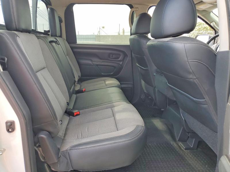 Продажа на аукционе авто 2017 Nissan Titan Xd, vin: 1N6BA1F11HN512017, номер лота: 60890356