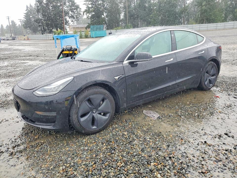 60863036 :رقم المزاد ، 5YJ3E1EA0LF740885 vin ، 2020 Tesla Model 3 مزاد بيع