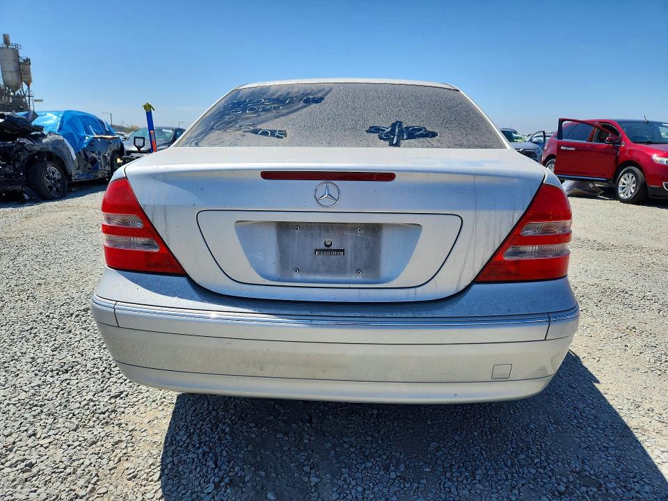 2003 Mercedes-benz C მანქანა იყიდება აუქციონზე, vin: WDBRF61JX3F330003, აუქციონის ნომერი: 60646416