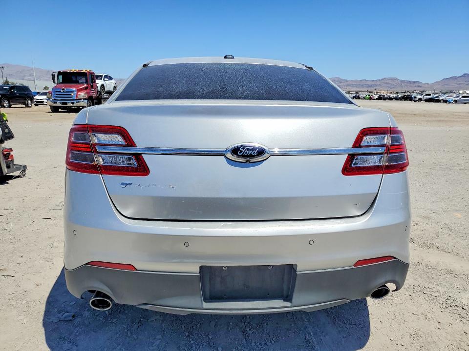 2015 Ford Taurus მანქანა იყიდება აუქციონზე, vin: 1FAHP2F82FG110268, აუქციონის ნომერი: 60213446