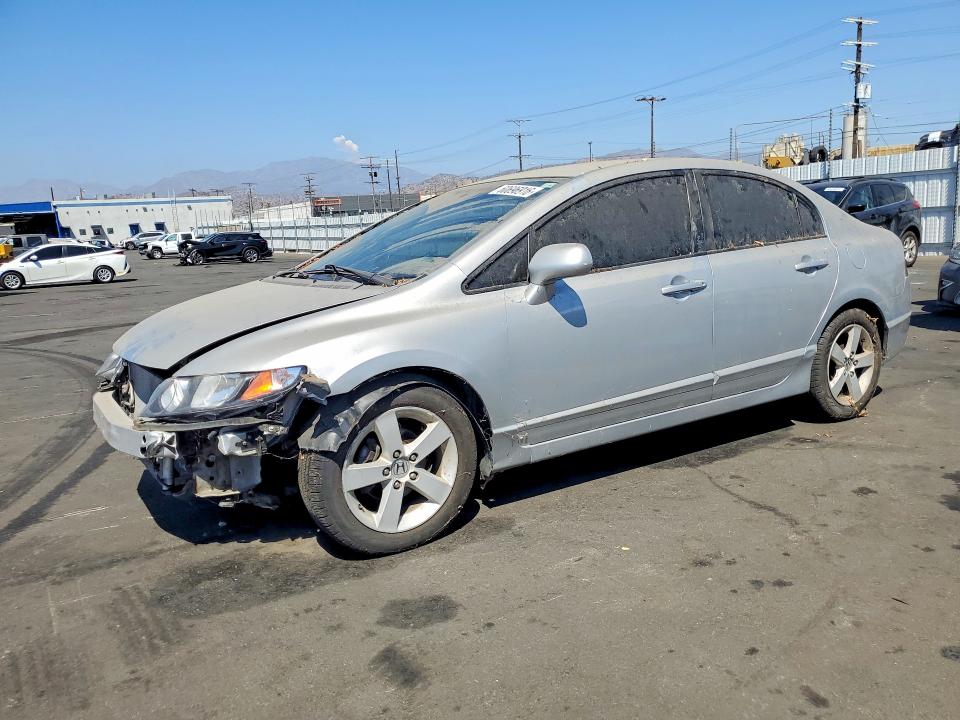 60696916 :رقم المزاد ، 2HGFA1F56BH505623 vin ، 2011 Honda Civic مزاد بيع
