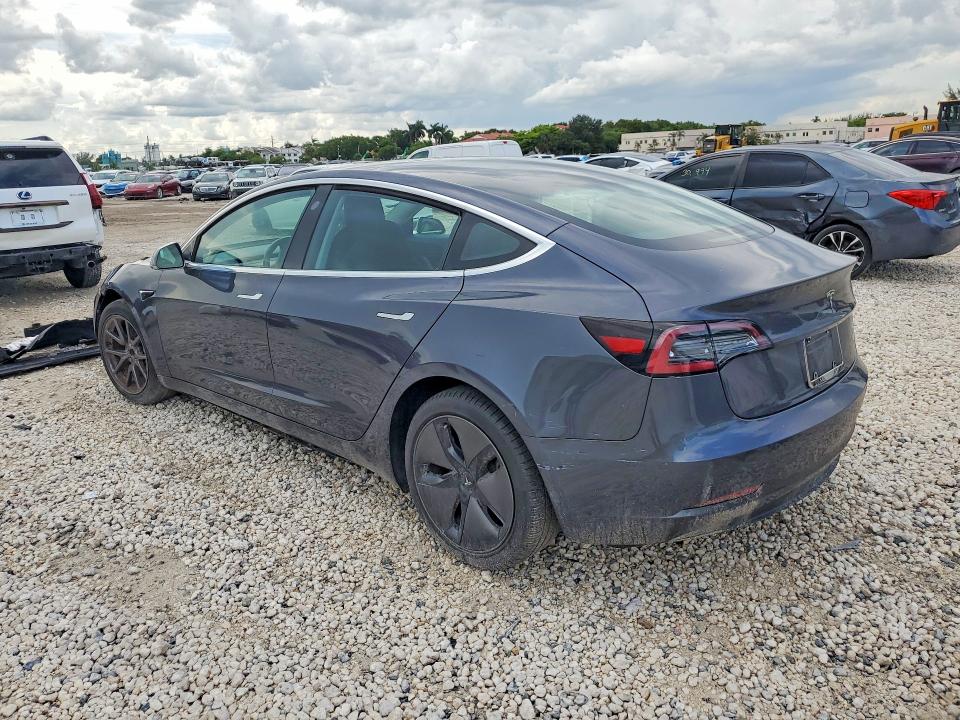 Продаж на аукціоні авто 2018 Tesla Model 3, vin: 5YJ3E1EA7JF123836, номер лоту: 62624666