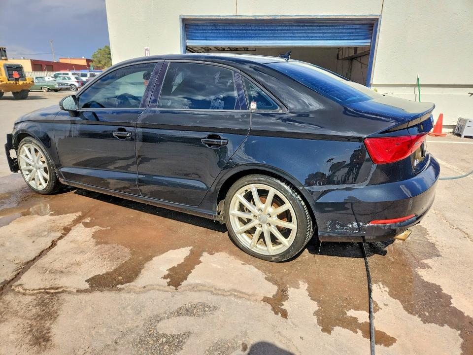 Продаж на аукціоні авто 2016 Audi A3, vin: WAUB8GFF5G1009882, номер лоту: 64482286
