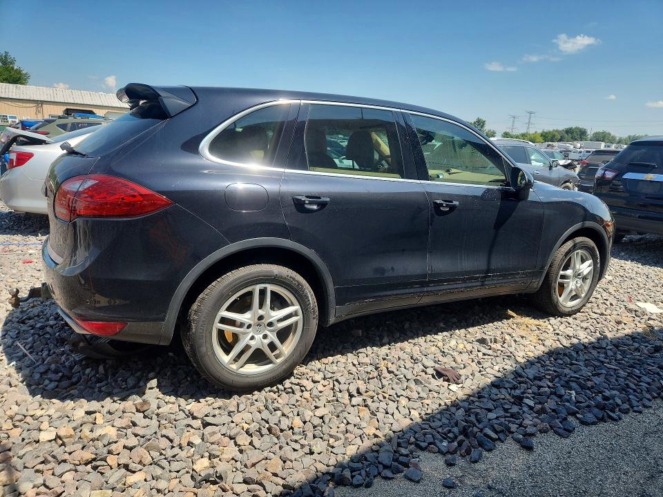 Продаж на аукціоні авто 2013 Porsche Cayenne, vin: WP1AF2A26DLA37880, номер лоту: 60496726