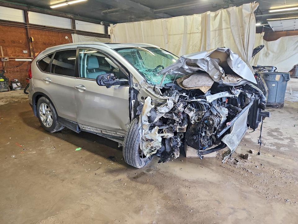 62581236 :رقم المزاد ، 5J6RM4H73FL050560 vin ، 2015 Honda Cr-v مزاد بيع