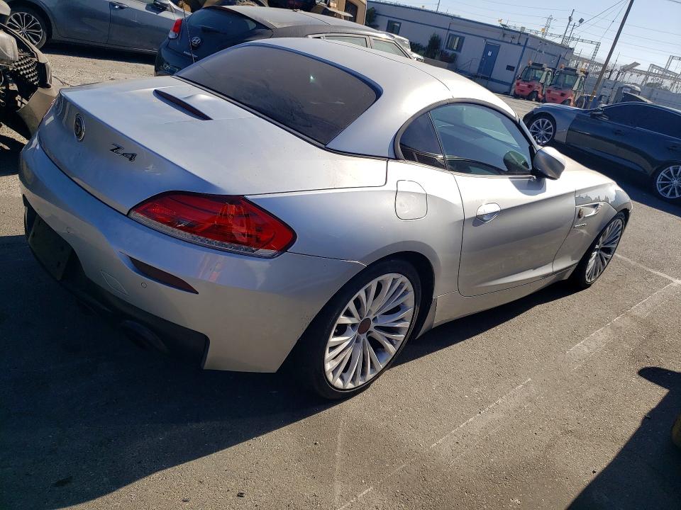 Продажа на аукционе авто 2012 Bmw Z4, vin: WBALM1C51CE633562, номер лота: 60702296