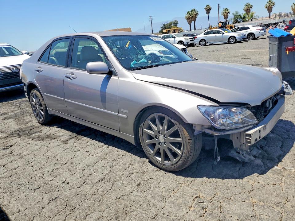 60197036 :رقم المزاد ، JTHBD192X40093492 vin ، 2004 Lexus Is مزاد بيع