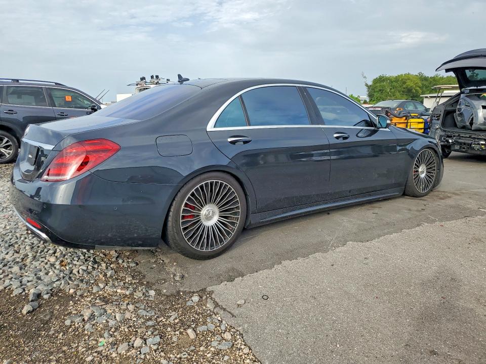 Продаж на аукціоні авто 2018 Mercedes-benz S, vin: WDDUG8DB6JA397769, номер лоту: 60838176