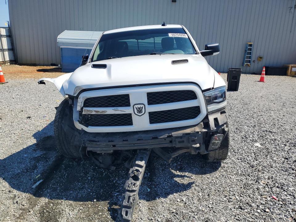 60294896 :رقم المزاد ، 3C6RR7LT6HG506376 vin ، 2017 Ram 1500 مزاد بيع