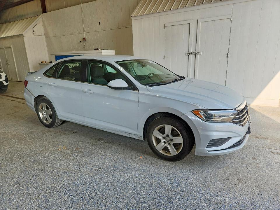 61014526 :رقم المزاد ، 3VWC57BU1KM130504 vin ، 2019 Volkswagen Jetta مزاد بيع